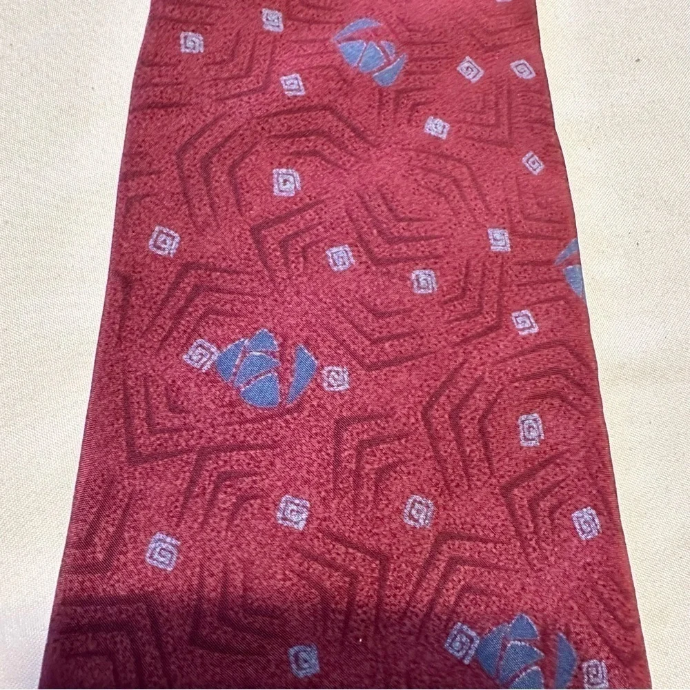 Vintage YSL Yves Saint Laurent Tie 100% Silk Red 56” x 3.5